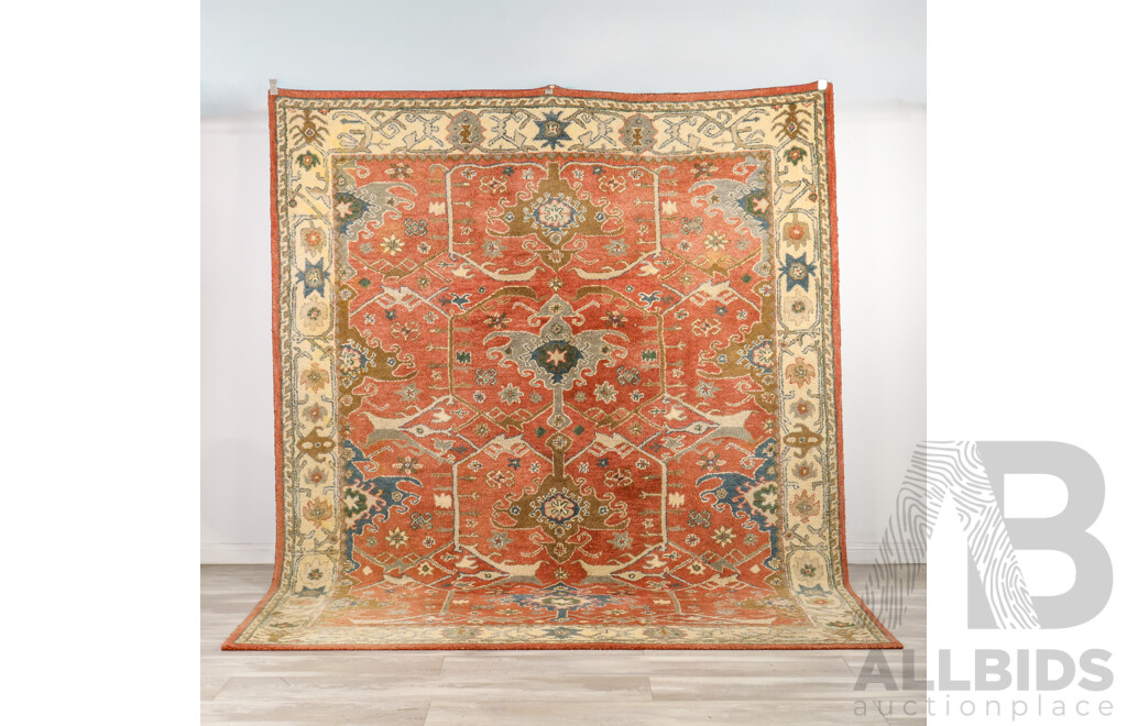 Hand Tuffed Pure Wool Rug with Traditional Design