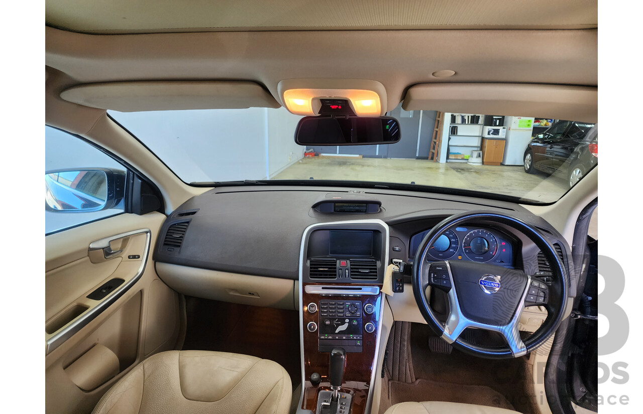 12/2009 Volvo Xc60 3.2 DZ MY10 4d Wagon Grey 3.2L