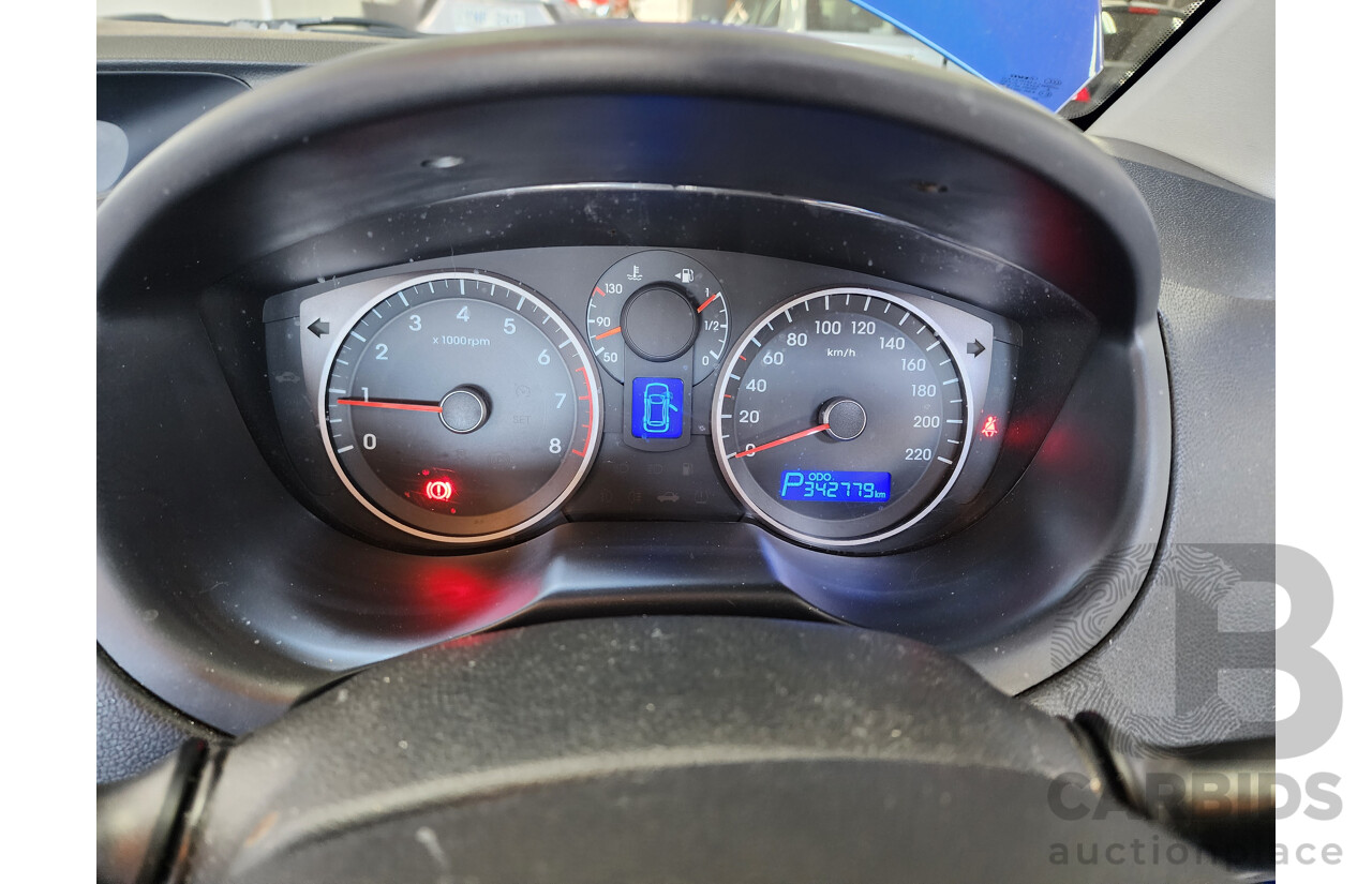 8/2014 Hyundai i20 Active PB MY14 3d Hatchback Blue 1.4L