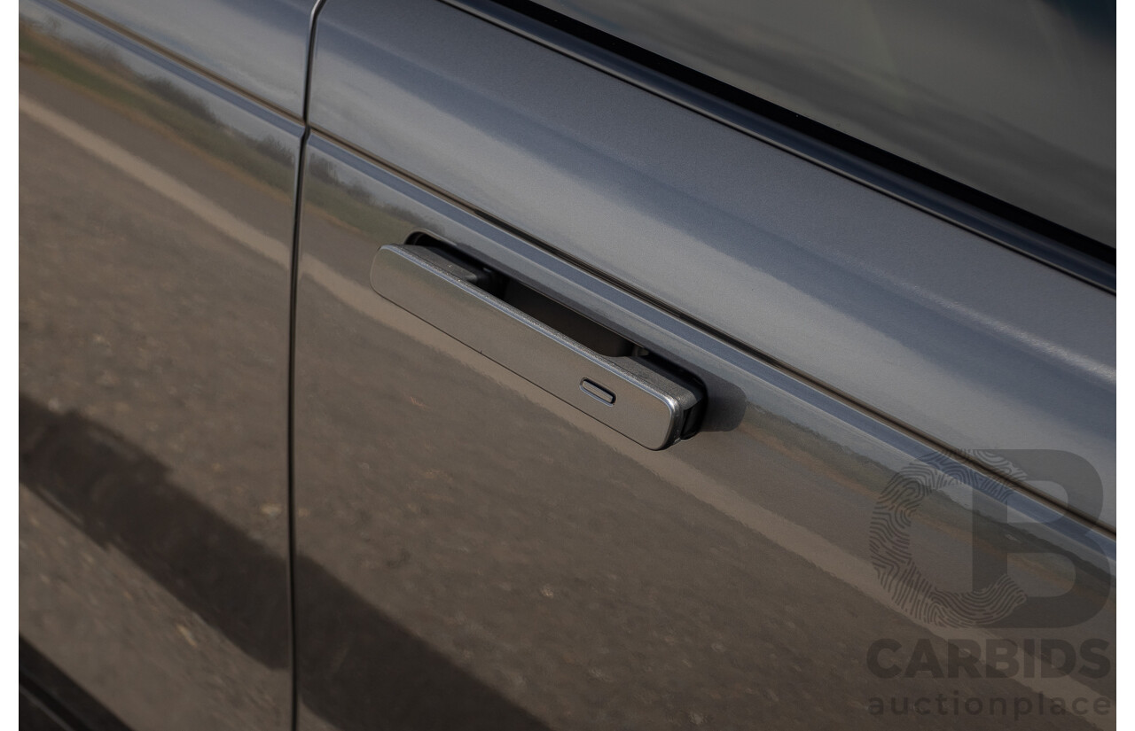 12/2017 Land Rover Range Rover Velar D300 HSE R-Dynamic (AWD) L560 MY18 4d Wagon Ammonite Grey Metallic Twin Turbo Diesel V6 3.0L