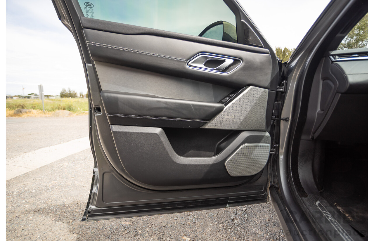 12/2017 Land Rover Range Rover Velar D300 HSE R-Dynamic (AWD) L560 MY18 4d Wagon Ammonite Grey Metallic Twin Turbo Diesel V6 3.0L