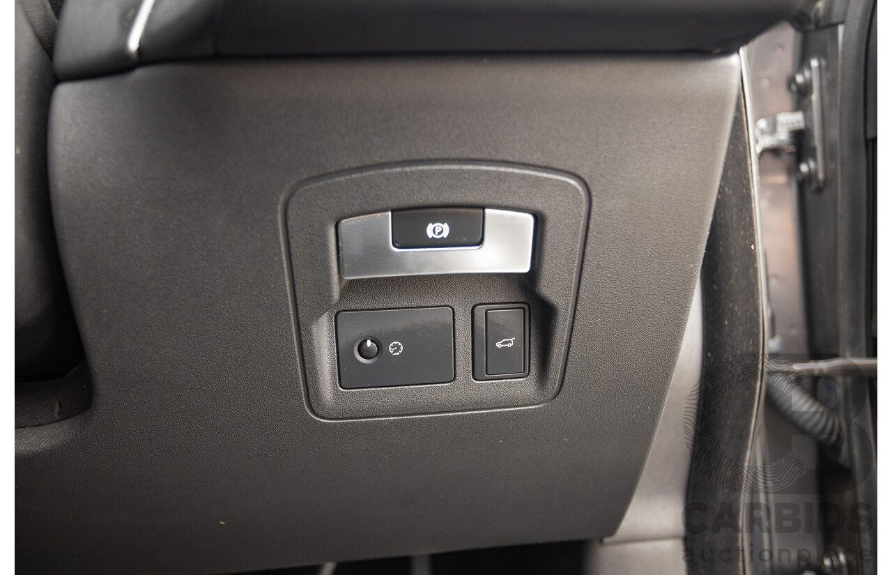 12/2017 Land Rover Range Rover Velar D300 HSE R-Dynamic (AWD) L560 MY18 4d Wagon Ammonite Grey Metallic Twin Turbo Diesel V6 3.0L