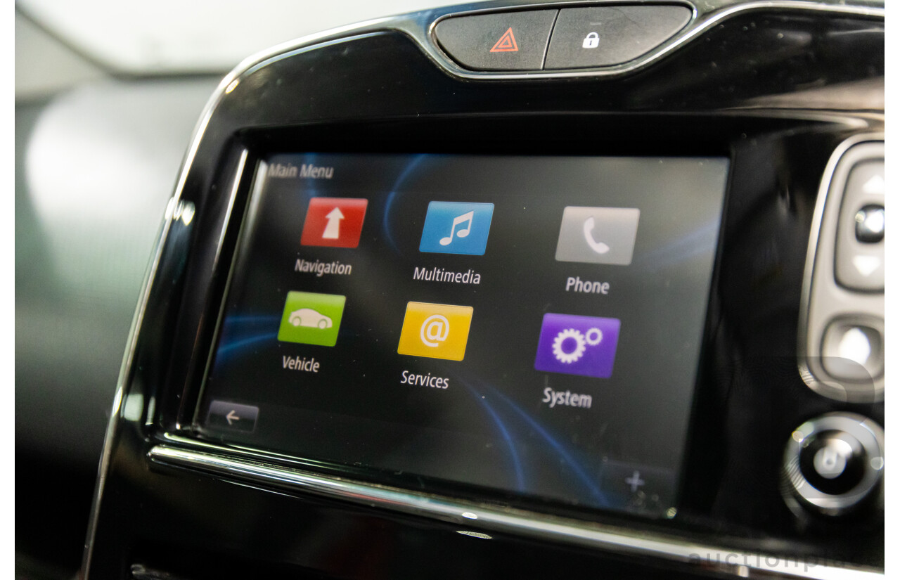 9/2014 Renault Clio RS 200 Sport X98 5d Hatchback Deep Black Metallic Turbo 1.6L