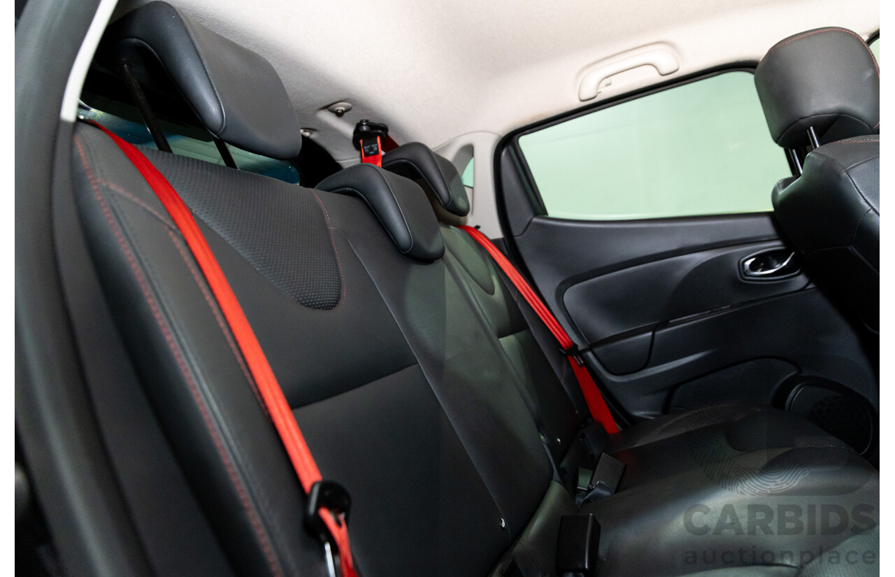 9/2014 Renault Clio RS 200 Sport X98 5d Hatchback Deep Black Metallic Turbo 1.6L