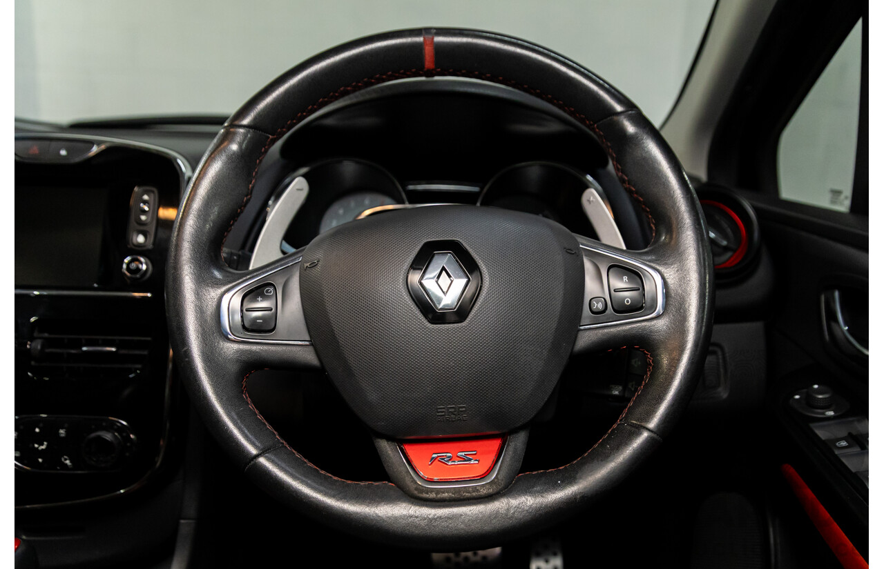 9/2014 Renault Clio RS 200 Sport X98 5d Hatchback Deep Black Metallic Turbo 1.6L