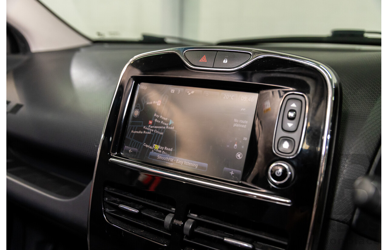 9/2014 Renault Clio RS 200 Sport X98 5d Hatchback Deep Black Metallic Turbo 1.6L