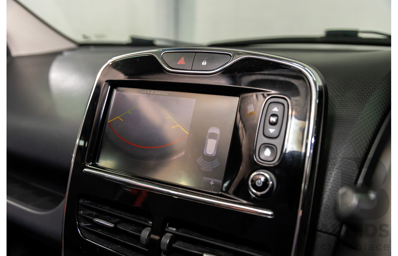 9/2014 Renault Clio RS 200 Sport X98 5d Hatchback Deep Black Metallic Turbo 1.6L