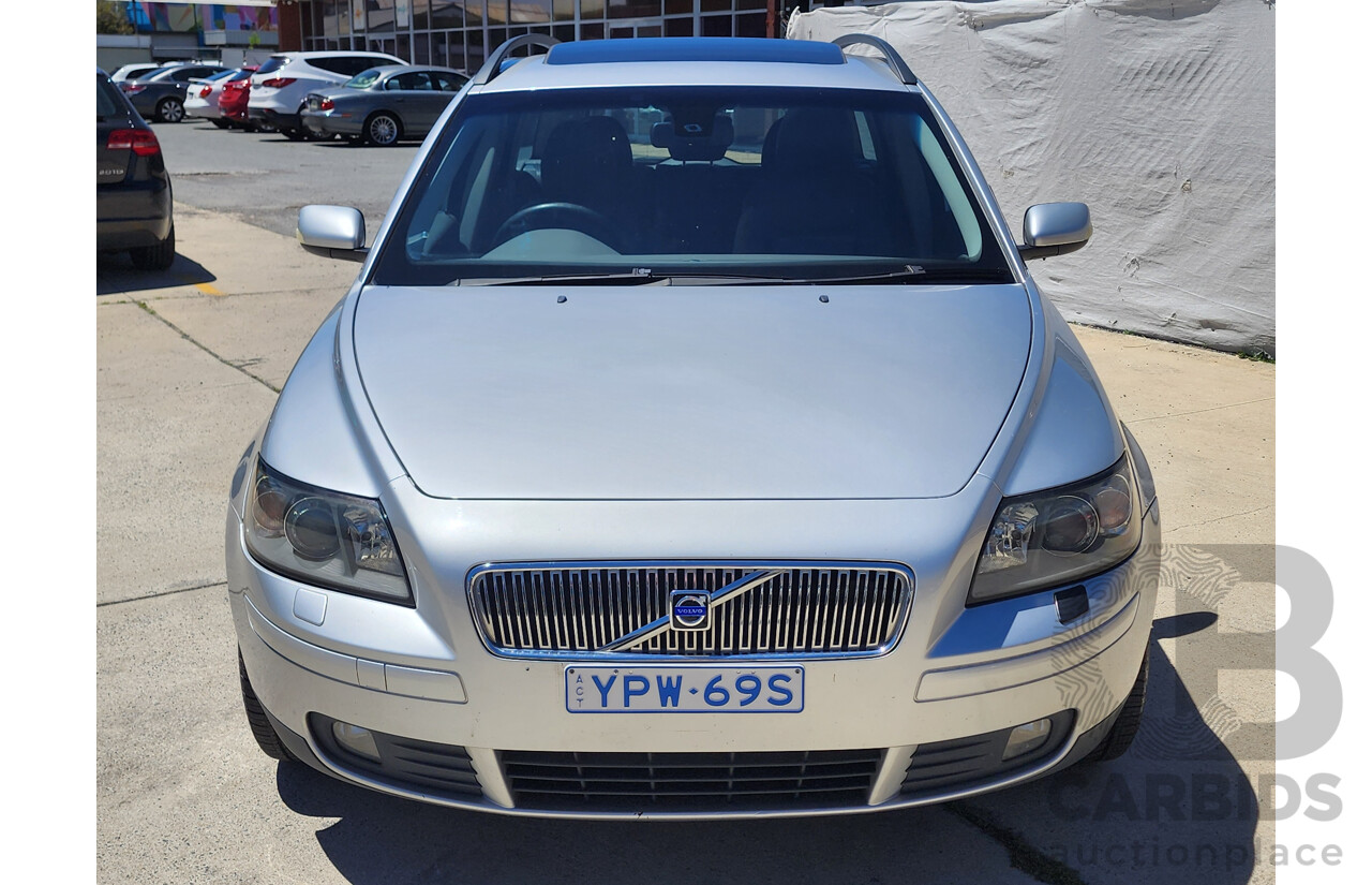 9/2005 Volvo V50 T5 MS 4d Wagon Silver 2.5L