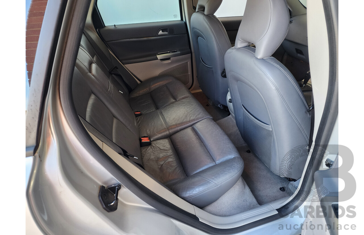 9/2005 Volvo V50 T5 MS 4d Wagon Silver 2.5L