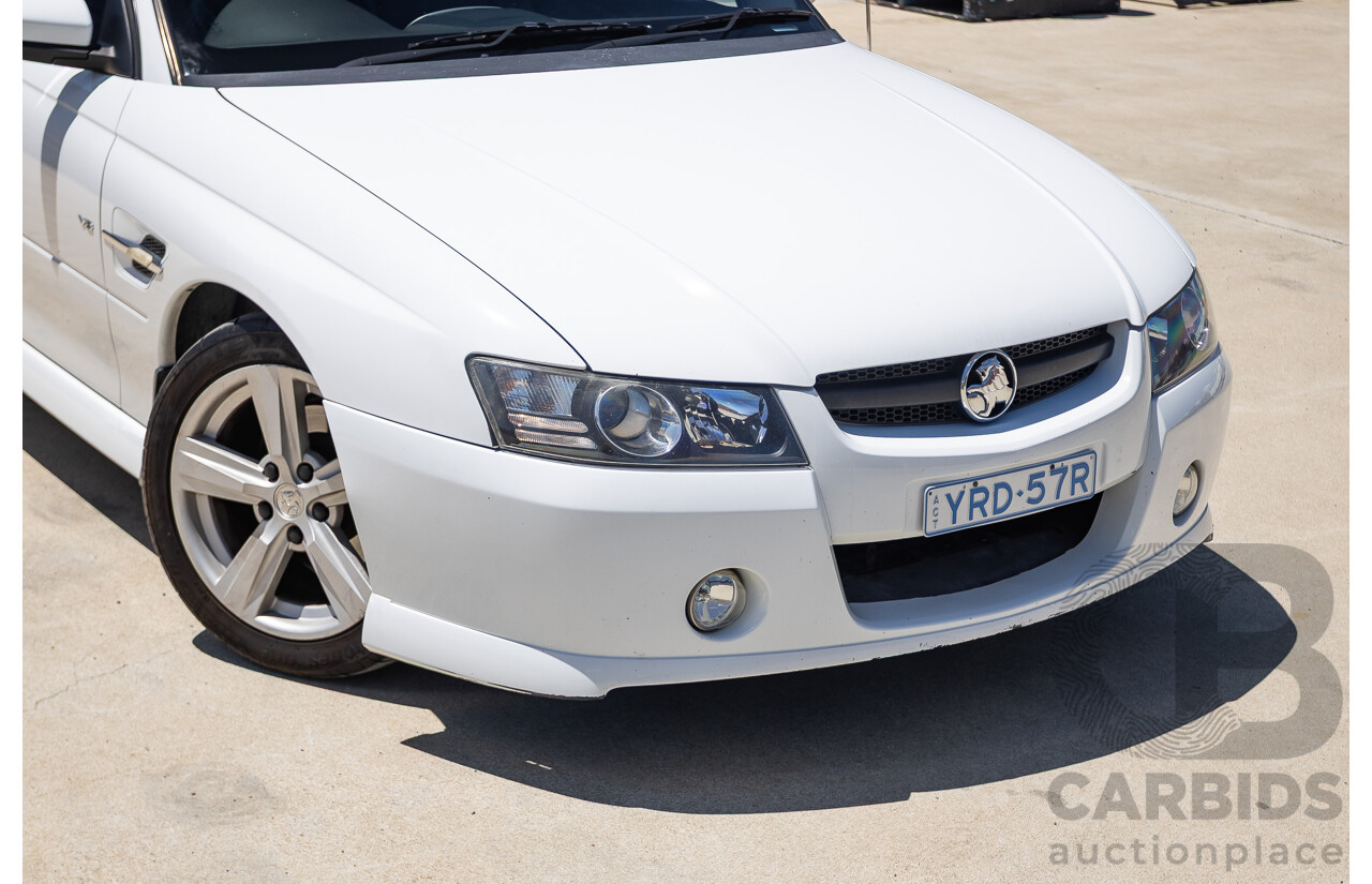 8/2005 Holden Commodore SS VZ Utility Heron White 5.7L V8