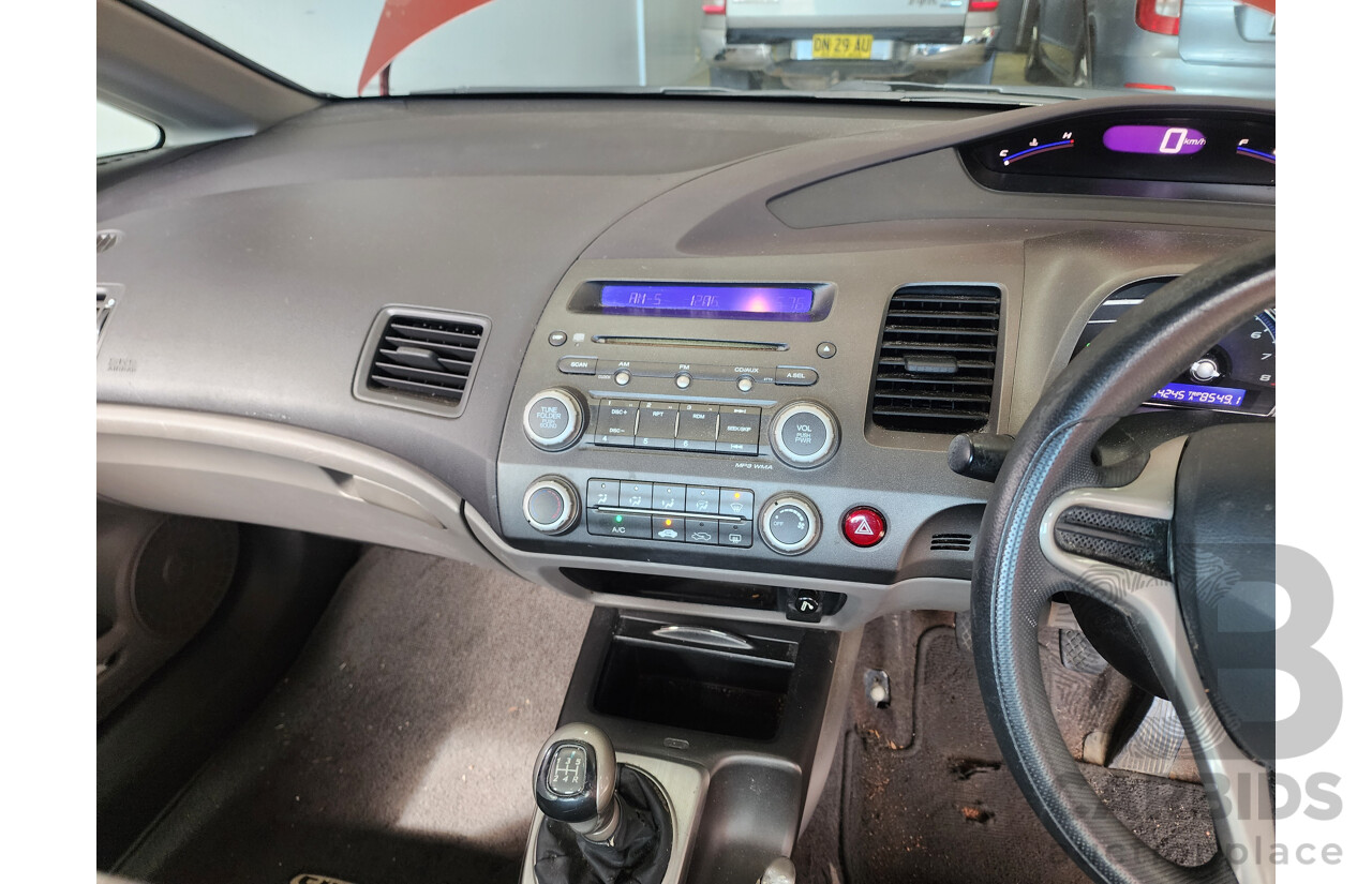 1/2010 Honda Civic VTi MY10 4d Sedan Maroon 1.8L