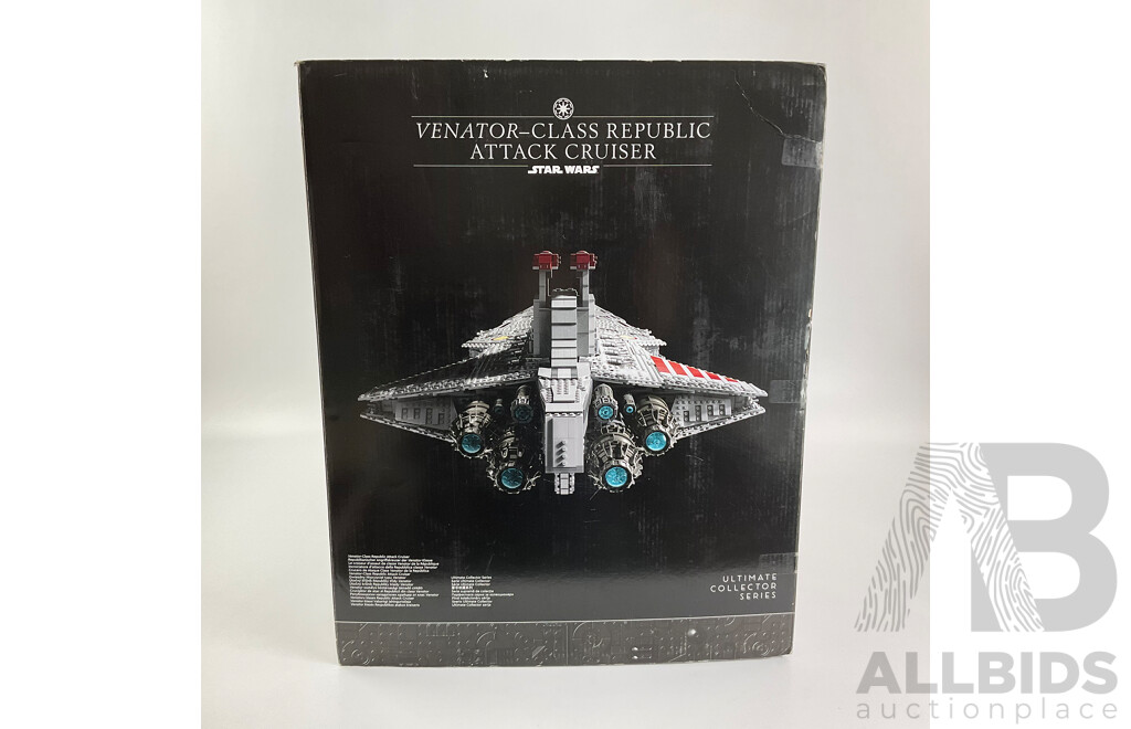 Lego Star Wars 75367 Venator-Class Republic Attack Cruiser in Sealed Box