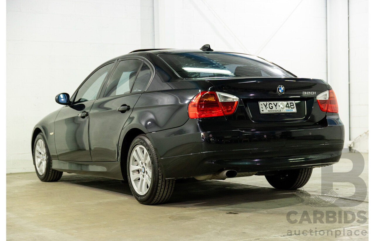 2/2007 BMW 320i Executive E90 4d Sedan Black Sapphire Metallic 2.0L
