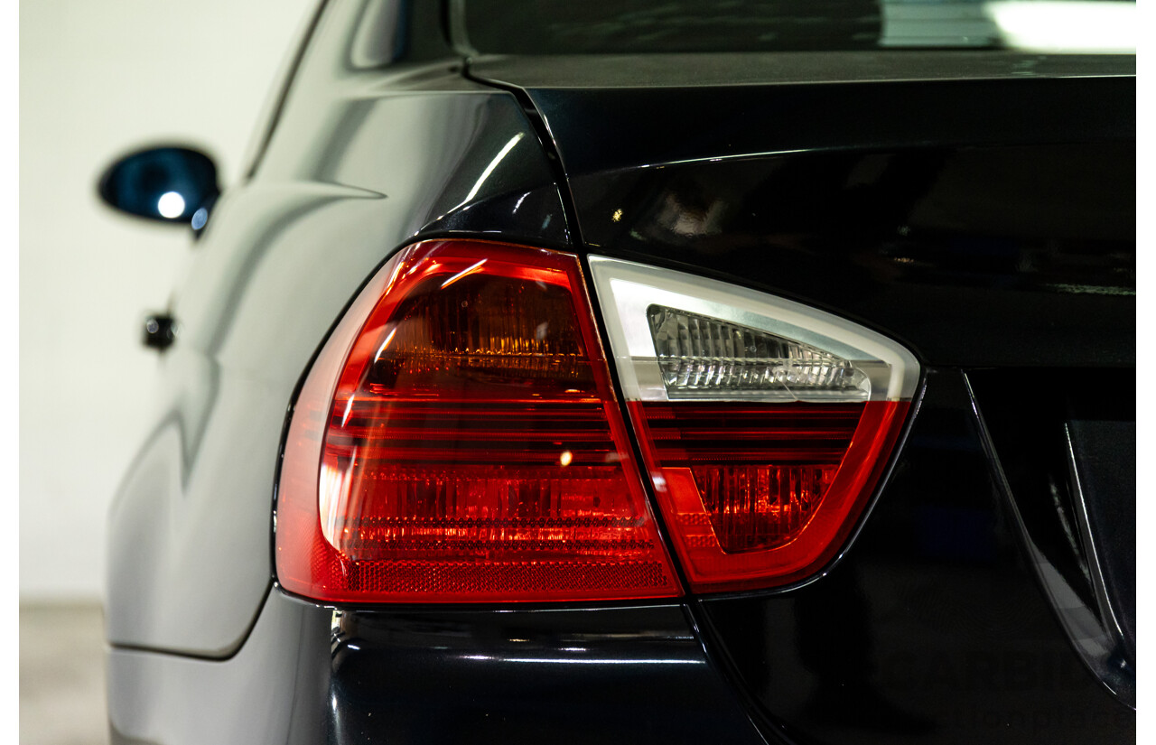 2/2007 BMW 320i Executive E90 4d Sedan Black Sapphire Metallic 2.0L