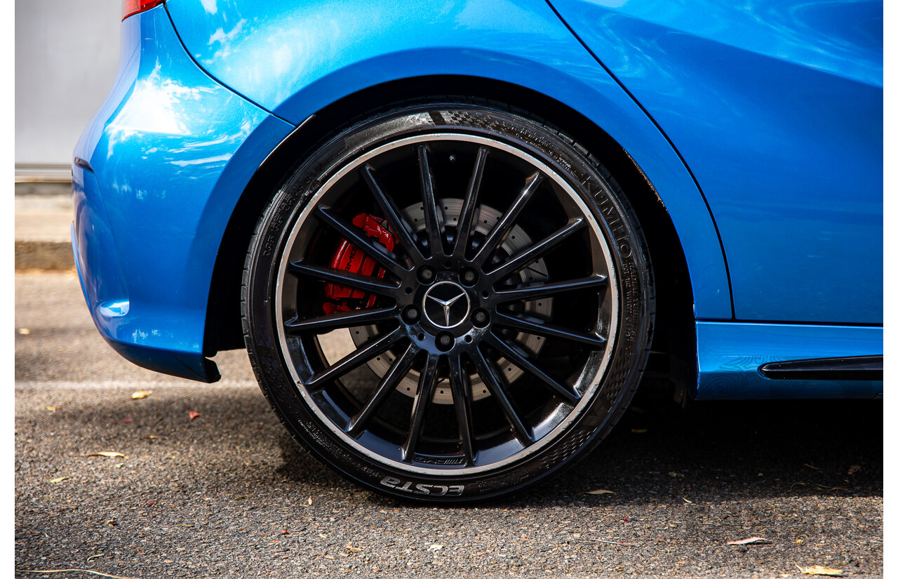 1/2015 Mercedes-Benz A45 AMG 176 MY15 5d Hatchback South Sea Blue Metallic Turbo 2.0L