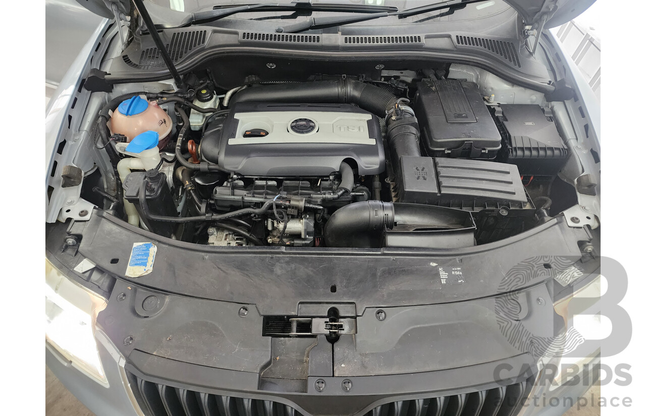 2/2014 Skoda Superb 118 TSI Elegance 3T MY13 4d Wagon Silver 1.8L