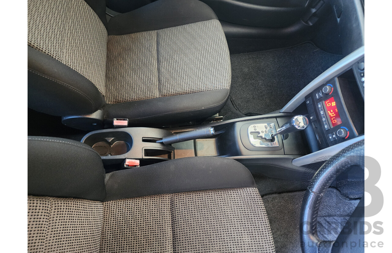 12/2010 Peugeot 207 XT MY10 5d Hatchback Black 1.6L