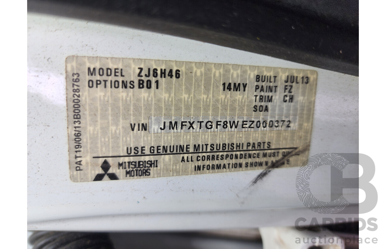 8/2013 Mitsubishi Outlander LS (4x4) ZJ 4d Wagon White 2.4L