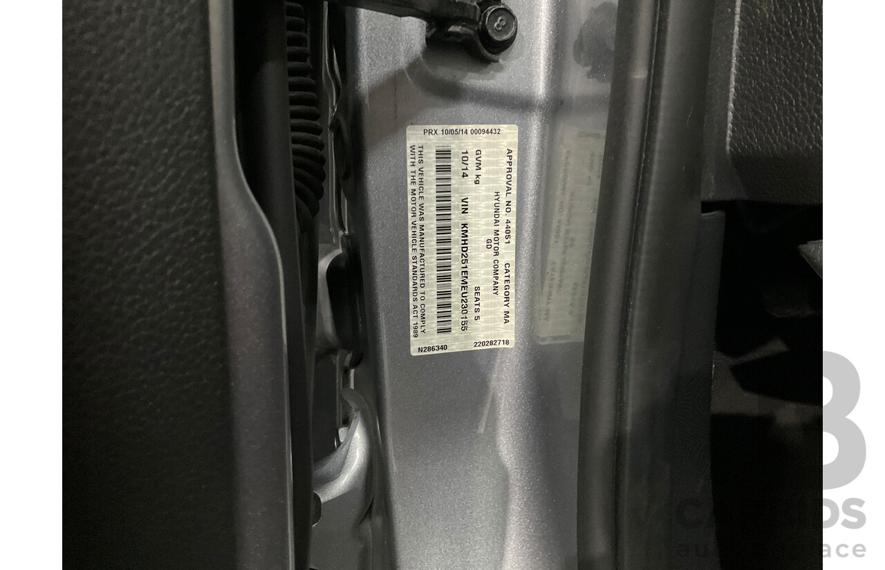 10/2014 Hyundai i30 SE GD MY14 5d Hatchback Sleek Silver 1.8L