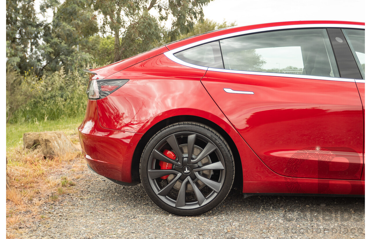 01/2020 Tesla Model 3 Performance (AWD) Dual Motor 4d Sedan Red - Dedicated Electric EV 335kw