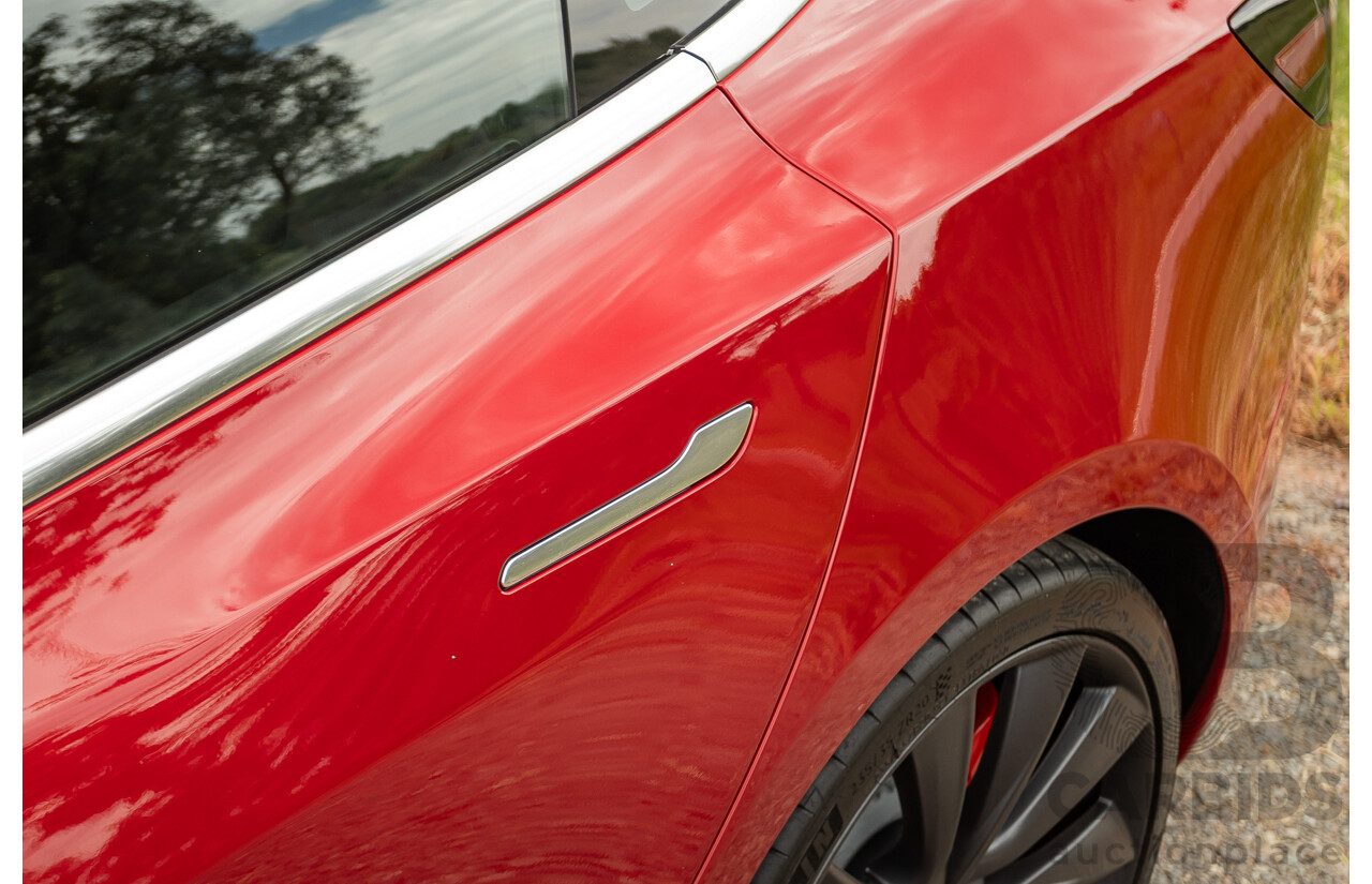 01/2020 Tesla Model 3 Performance (AWD) Dual Motor 4d Sedan Red - Dedicated Electric EV 335kw