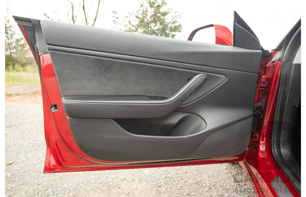 01/2020 Tesla Model 3 Performance (AWD) Dual Motor 4d Sedan Red - Dedicated Electric EV 335kw