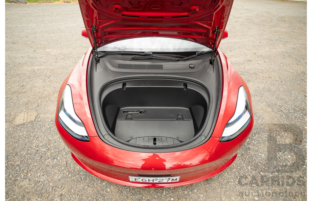 01/2020 Tesla Model 3 Performance (AWD) Dual Motor 4d Sedan Red - Dedicated Electric EV 335kw