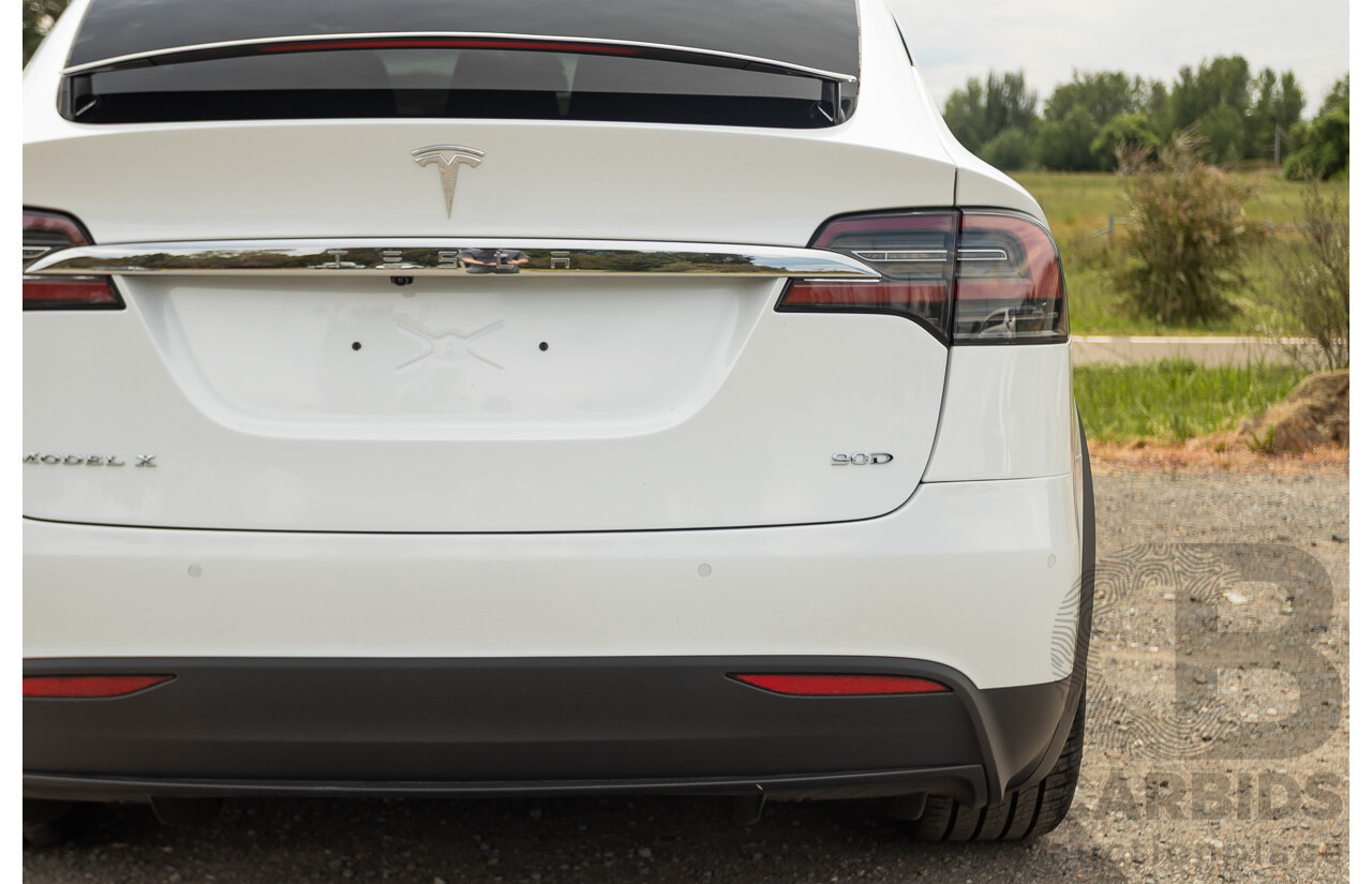 11/2016 Tesla Model X 90D (AWD) 75XB MY17 4d Wagon Pearl White Dedicated Electric EV 315kw - 7 Seater