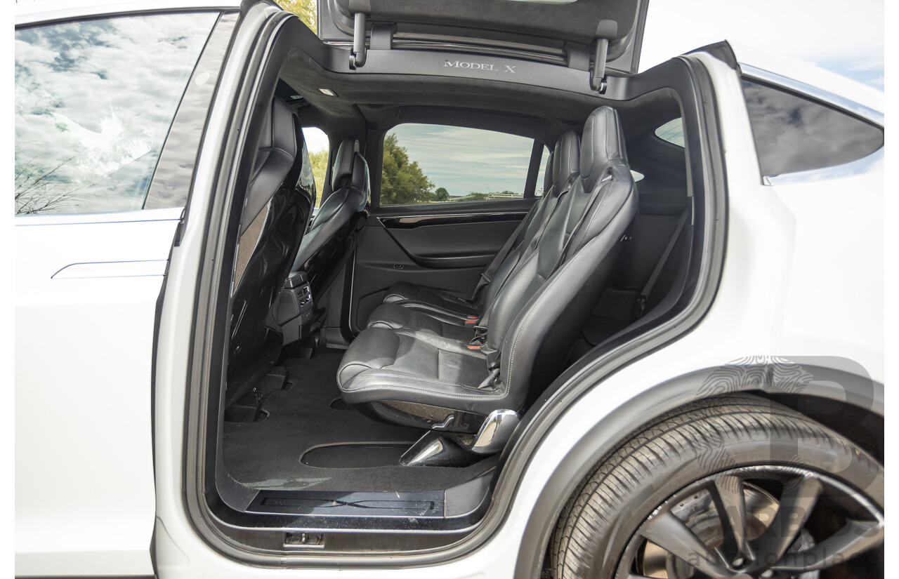 11/2016 Tesla Model X 90D (AWD) 75XB MY17 4d Wagon Pearl White Dedicated Electric EV 315kw - 7 Seater