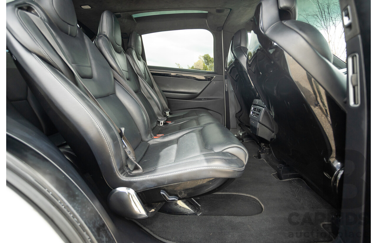 11/2016 Tesla Model X 90D (AWD) 75XB MY17 4d Wagon Pearl White Dedicated Electric EV 315kw - 7 Seater