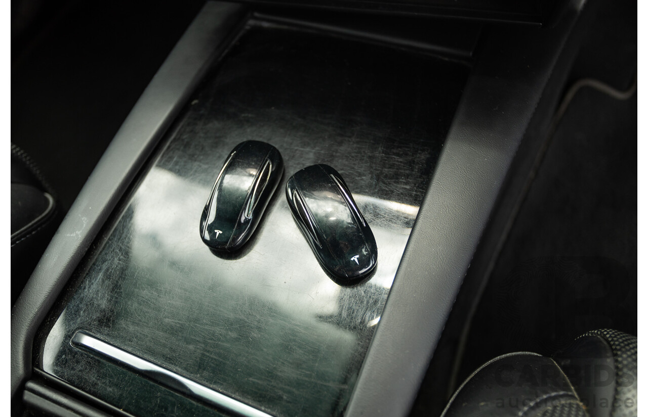 11/2016 Tesla Model X 90D (AWD) 75XB MY17 4d Wagon Pearl White Dedicated Electric EV 315kw - 7 Seater