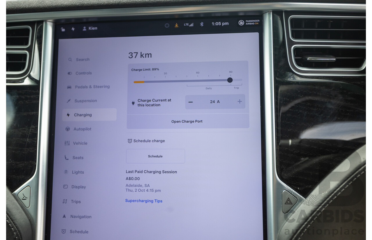 11/2016 Tesla Model X 90D (AWD) 75XB MY17 4d Wagon Pearl White Dedicated Electric EV 315kw - 7 Seater