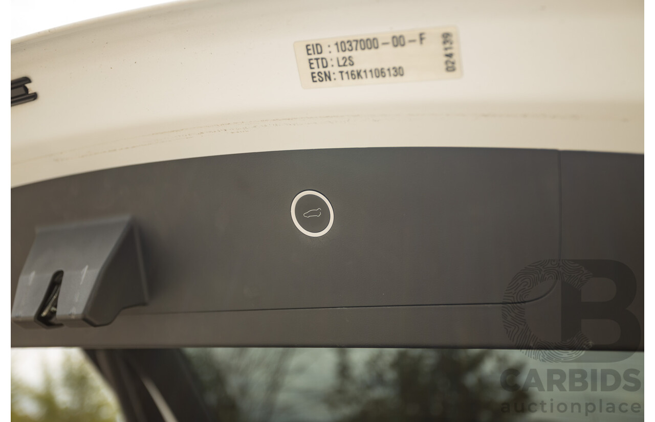 11/2016 Tesla Model X 90D (AWD) 75XB MY17 4d Wagon Pearl White Dedicated Electric EV 315kw - 7 Seater