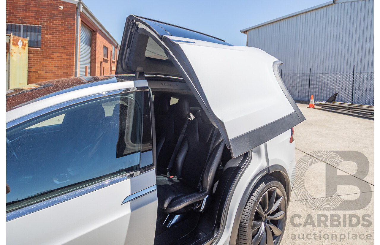 11/2016 Tesla Model X 90D (AWD) 75XB MY17 4d Wagon Pearl White Dedicated Electric EV 315kw - 7 Seater