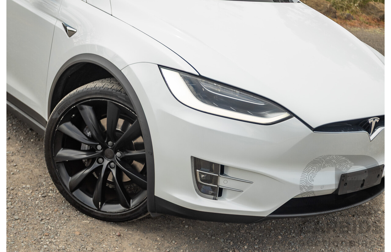 11/2016 Tesla Model X 90D (AWD) 75XB MY17 4d Wagon Pearl White Dedicated Electric EV 315kw - 7 Seater