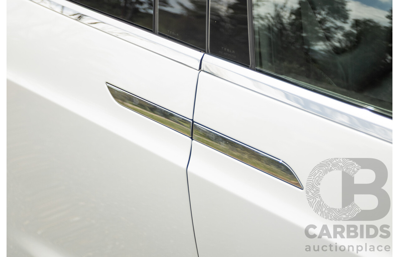 11/2016 Tesla Model X 90D (AWD) 75XB MY17 4d Wagon Pearl White Dedicated Electric EV 315kw - 7 Seater
