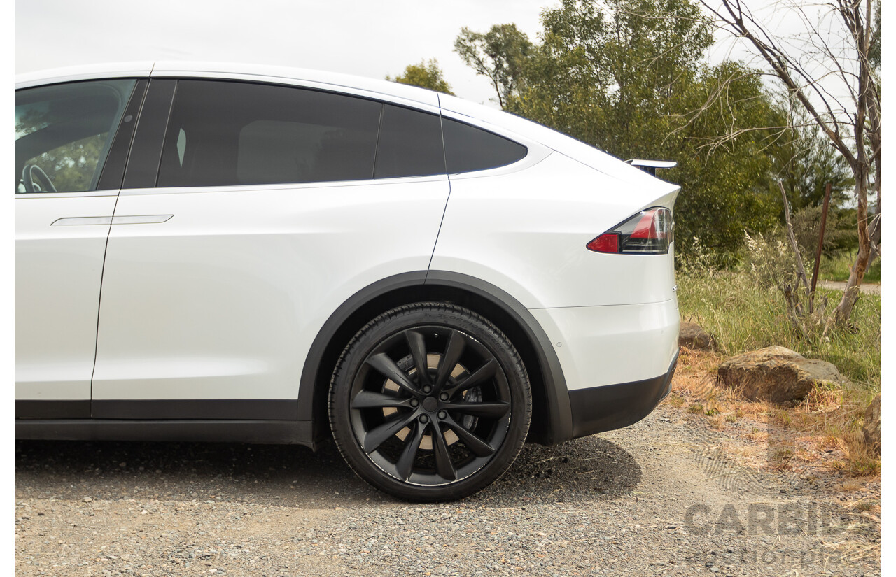 11/2016 Tesla Model X 90D (AWD) 75XB MY17 4d Wagon Pearl White Dedicated Electric EV 315kw - 7 Seater
