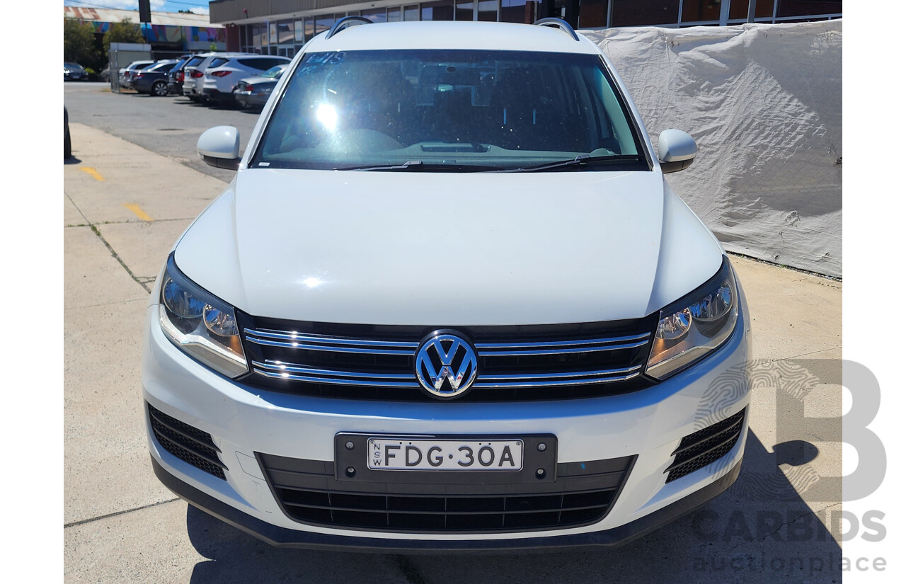 6/2015 Volkswagen Tiguan 118 TSI (4x2) 5NC MY15 4d Wagon White 1.4L