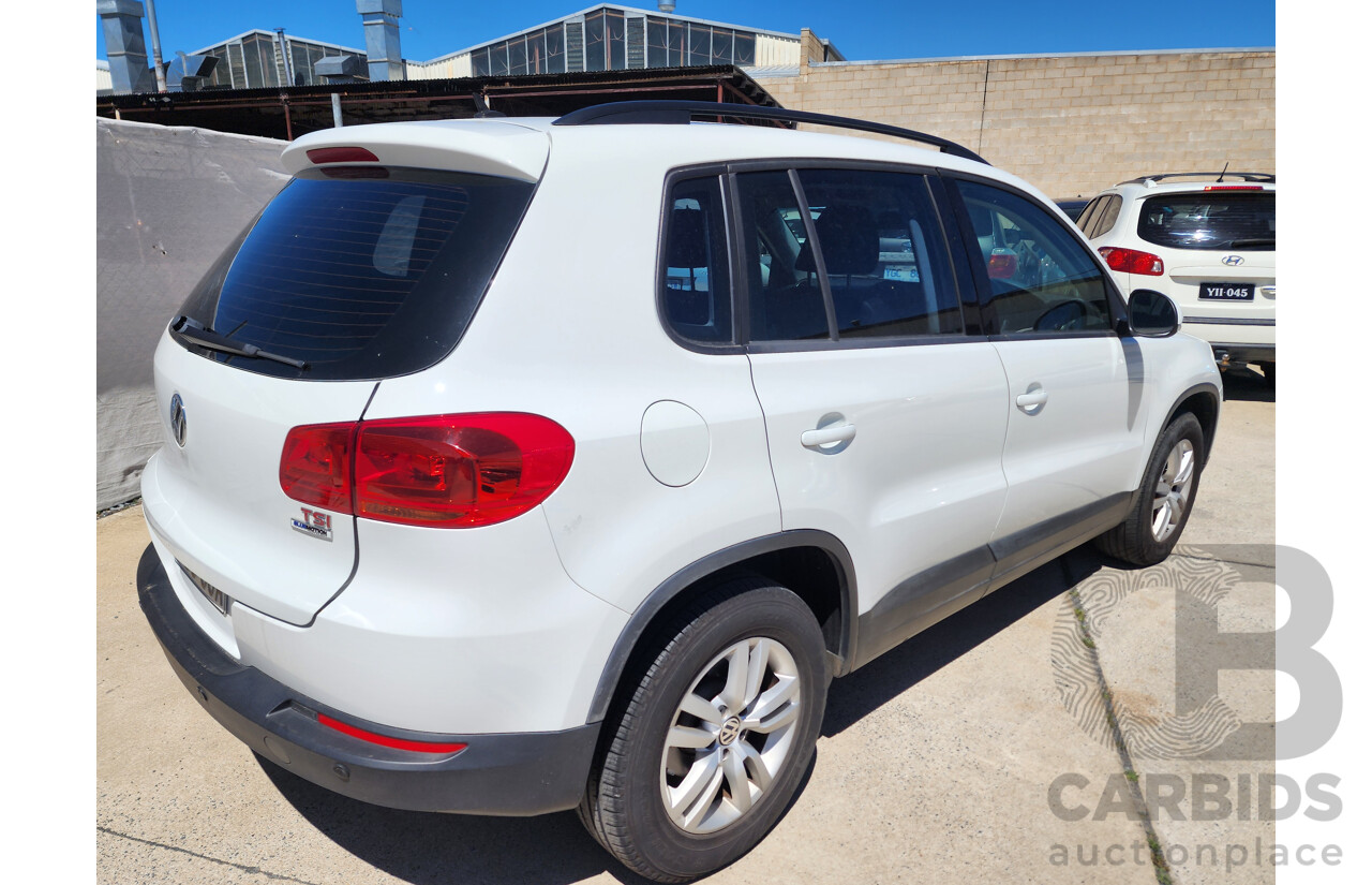 6/2015 Volkswagen Tiguan 118 TSI (4x2) 5NC MY15 4d Wagon White 1.4L
