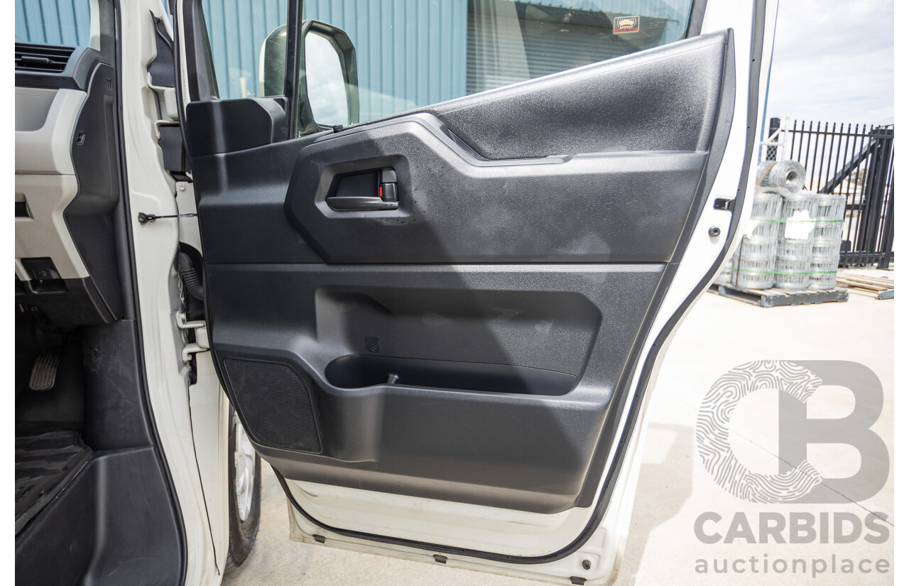 09/2019 Toyota Hiace LWB GDH322R 4d Commuter Bus French Vanilla White Turbo Diesel 2.8L