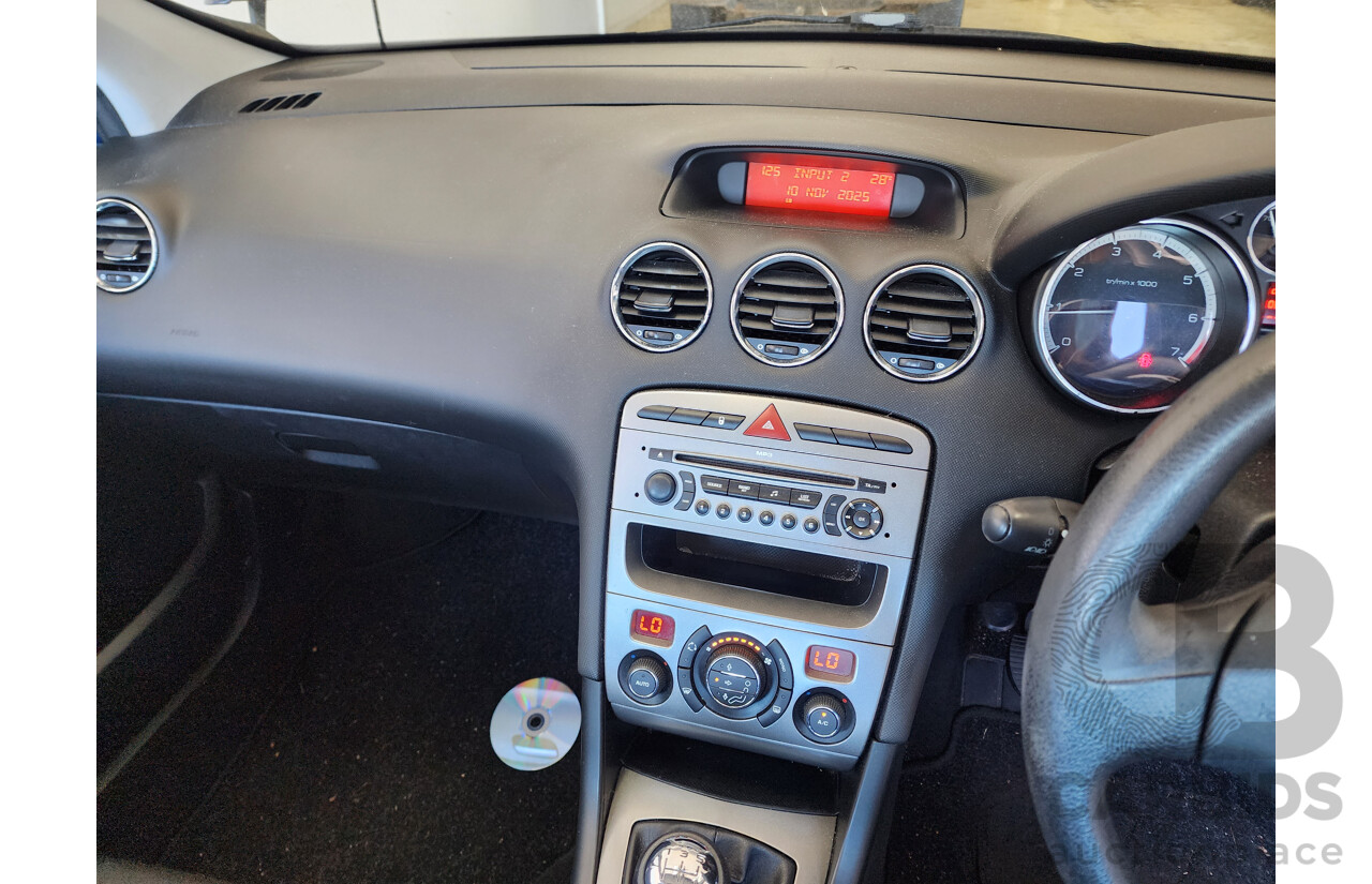 3/2009 Peugeot 308 XS  5d Hatchback Blue 1.6L