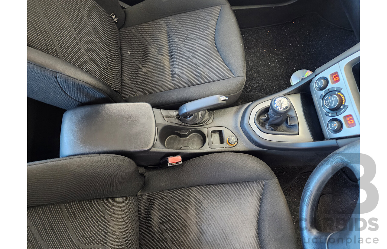 3/2009 Peugeot 308 XS  5d Hatchback Blue 1.6L