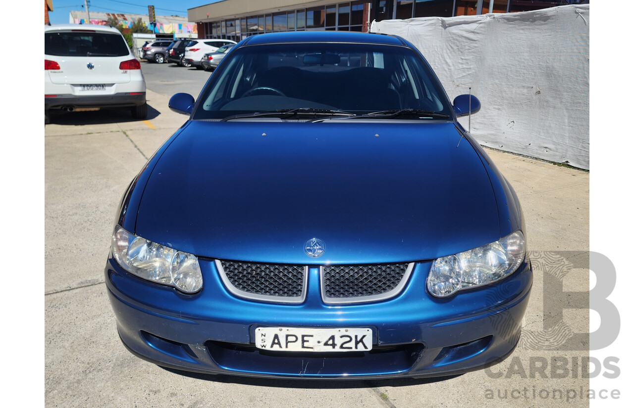 8/2002 Holden Commodore Equipe VXII 4d Sedan Blue 3.8L