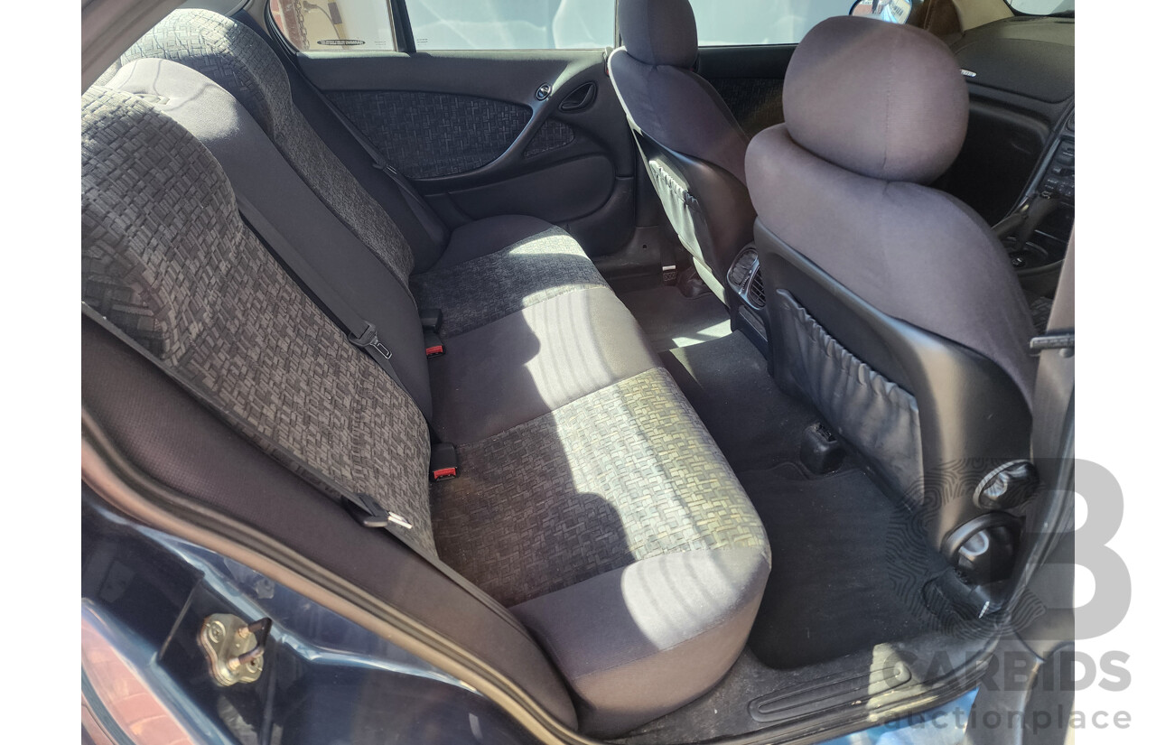 8/2002 Holden Commodore Equipe VXII 4d Sedan Blue 3.8L