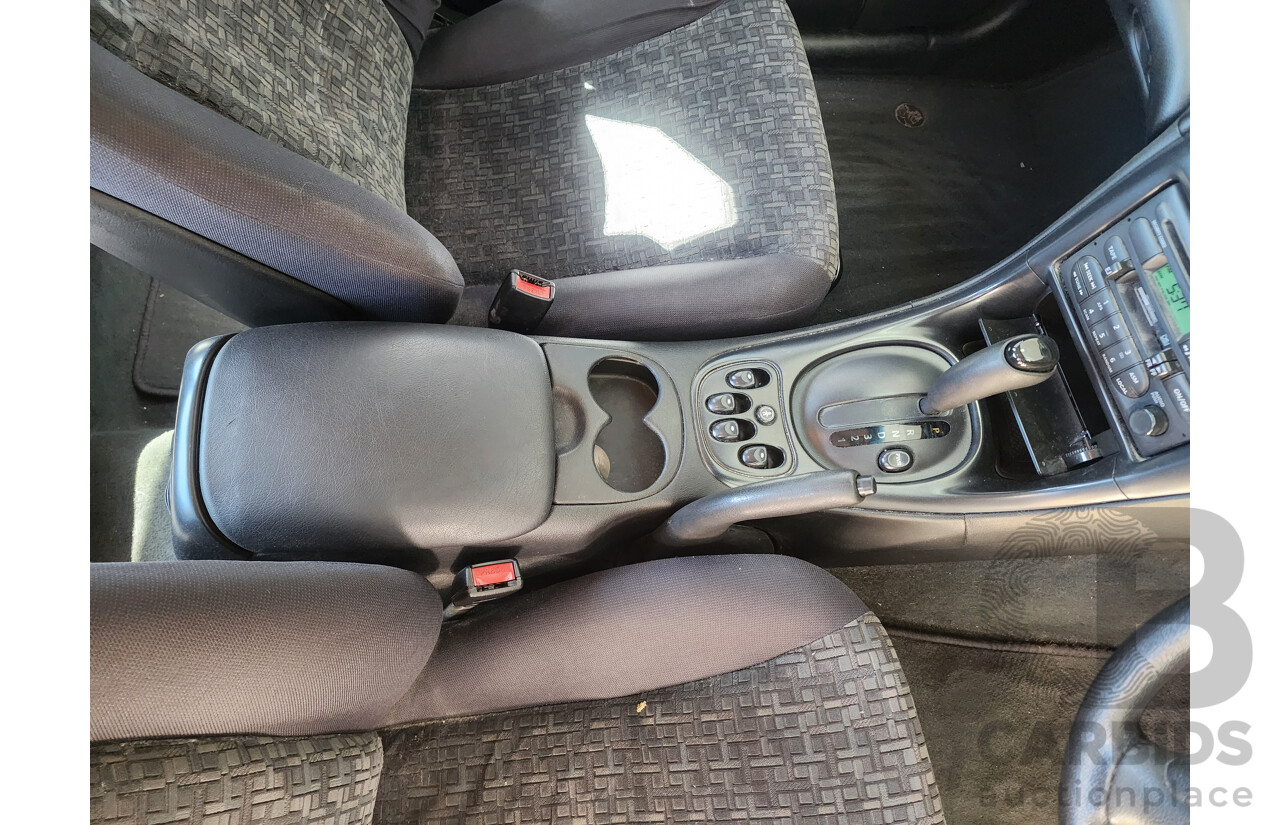 8/2002 Holden Commodore Equipe VXII 4d Sedan Blue 3.8L