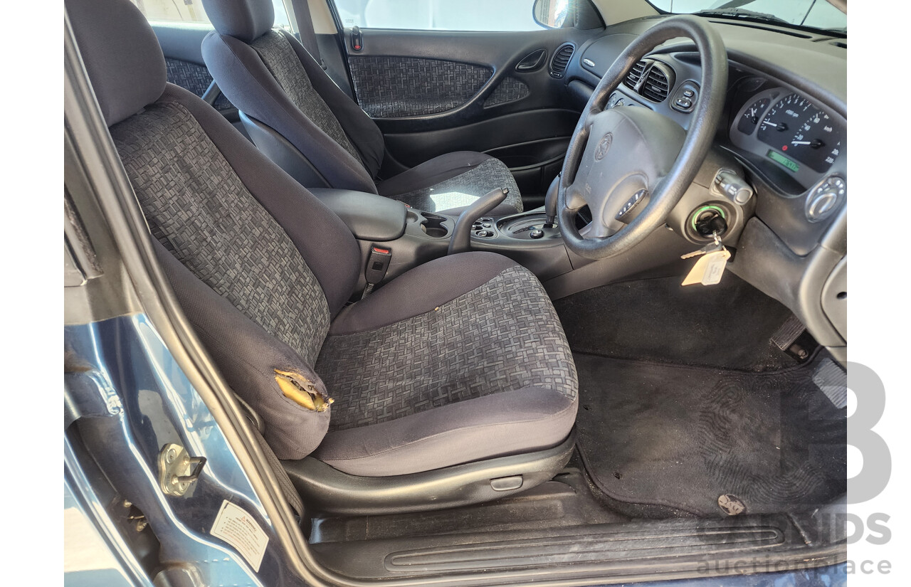 8/2002 Holden Commodore Equipe VXII 4d Sedan Blue 3.8L