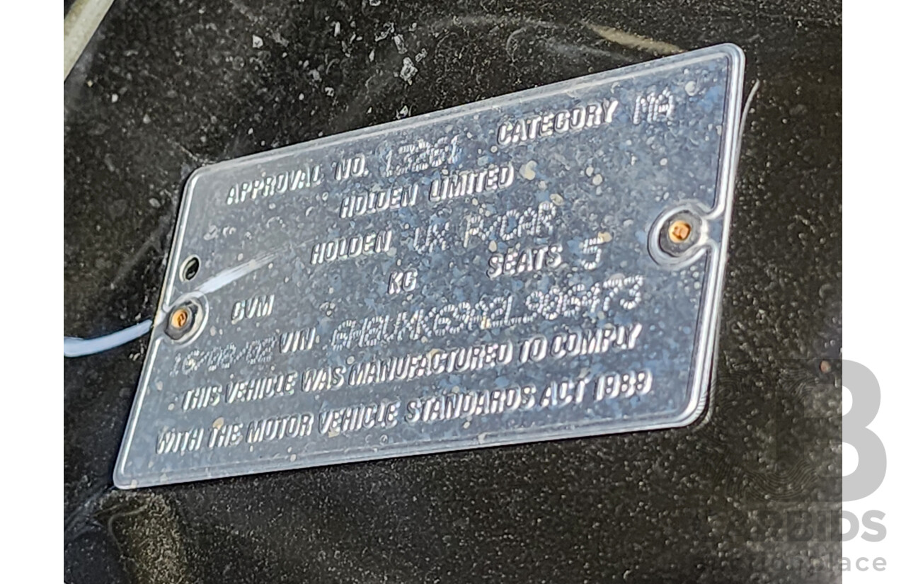 8/2002 Holden Commodore Equipe VXII 4d Sedan Blue 3.8L