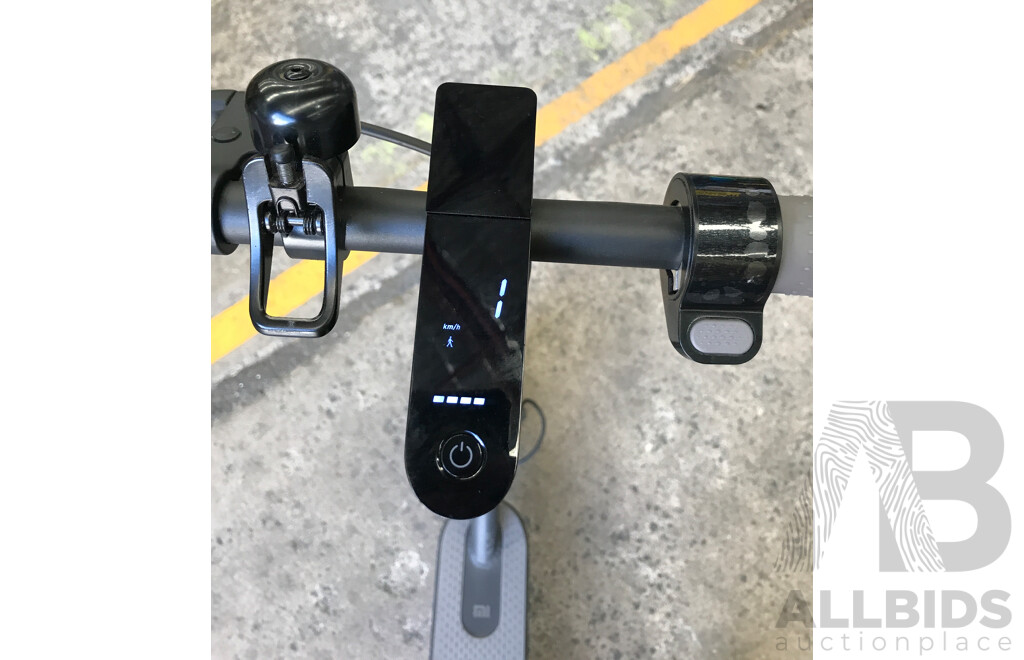 Segway Mi Electric Scooter