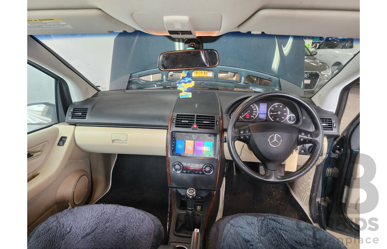 4/2005 Mercedes-Benz A170 Elegance W169 5d Hatchback Green 1.7L