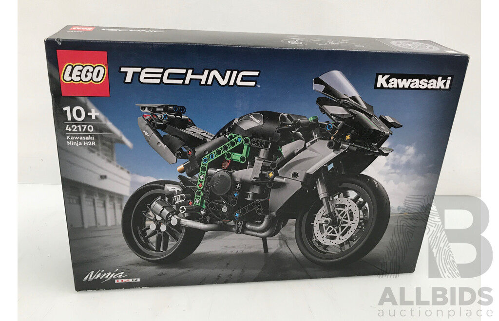 LEGO Technic Kawasaki Ninja H2R Motorcycle